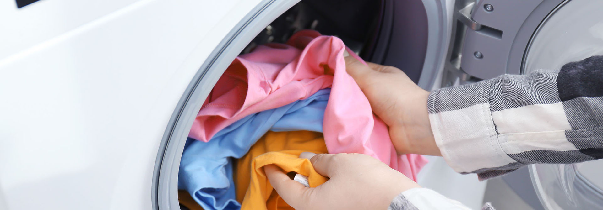 Dry cleaning services delhi